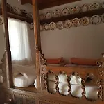 בית נופש Irene's House *