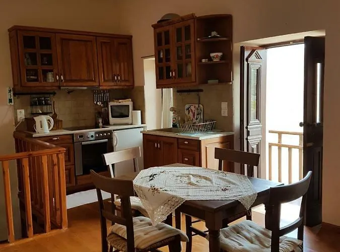 Irene's House بيت للعطل Olympos (Karpathos)